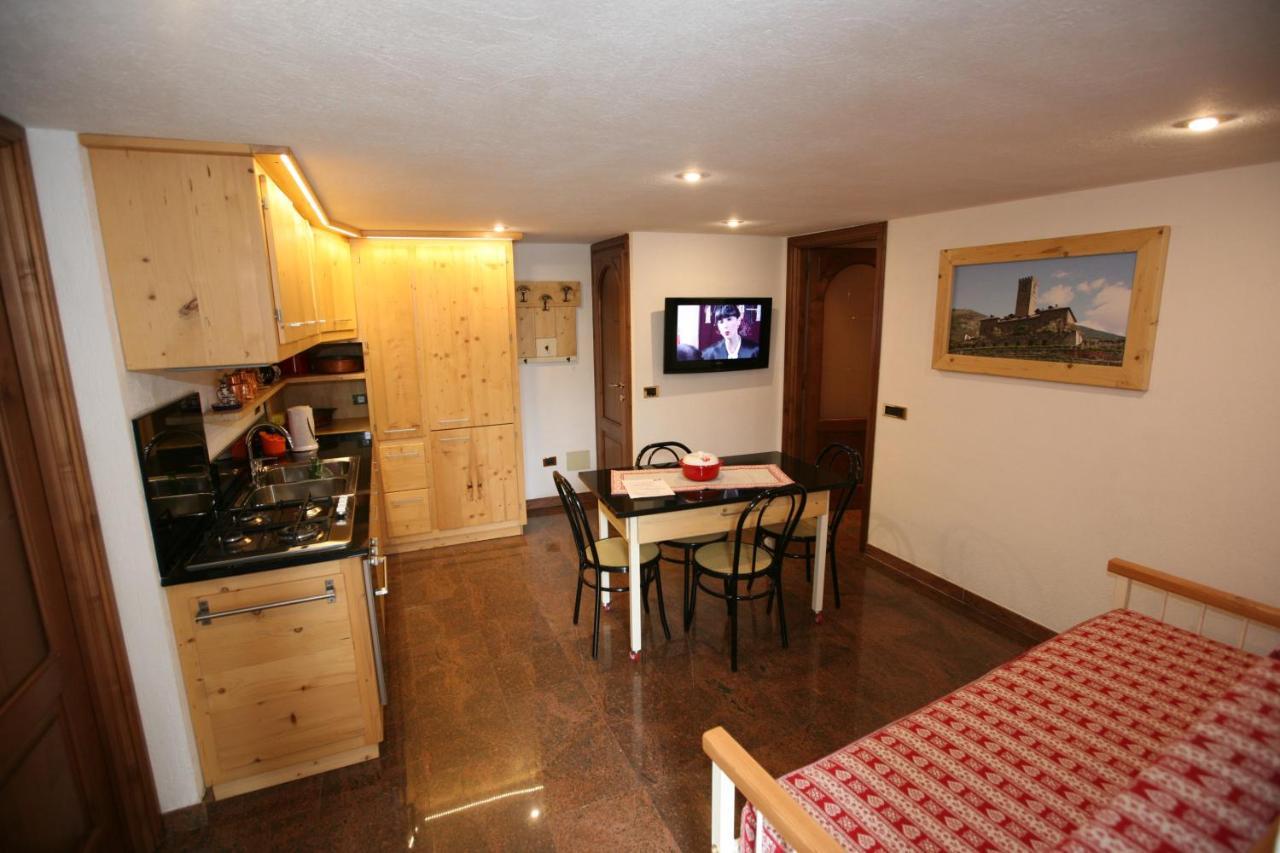 Sarre Suite Del Villaggio מראה חיצוני תמונה