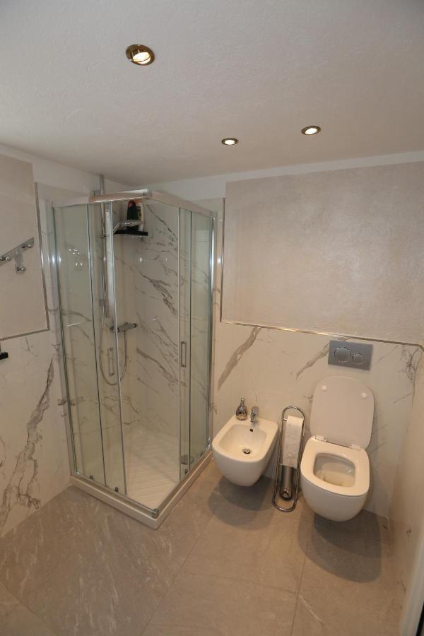 Sarre Suite Del Villaggio מראה חיצוני תמונה